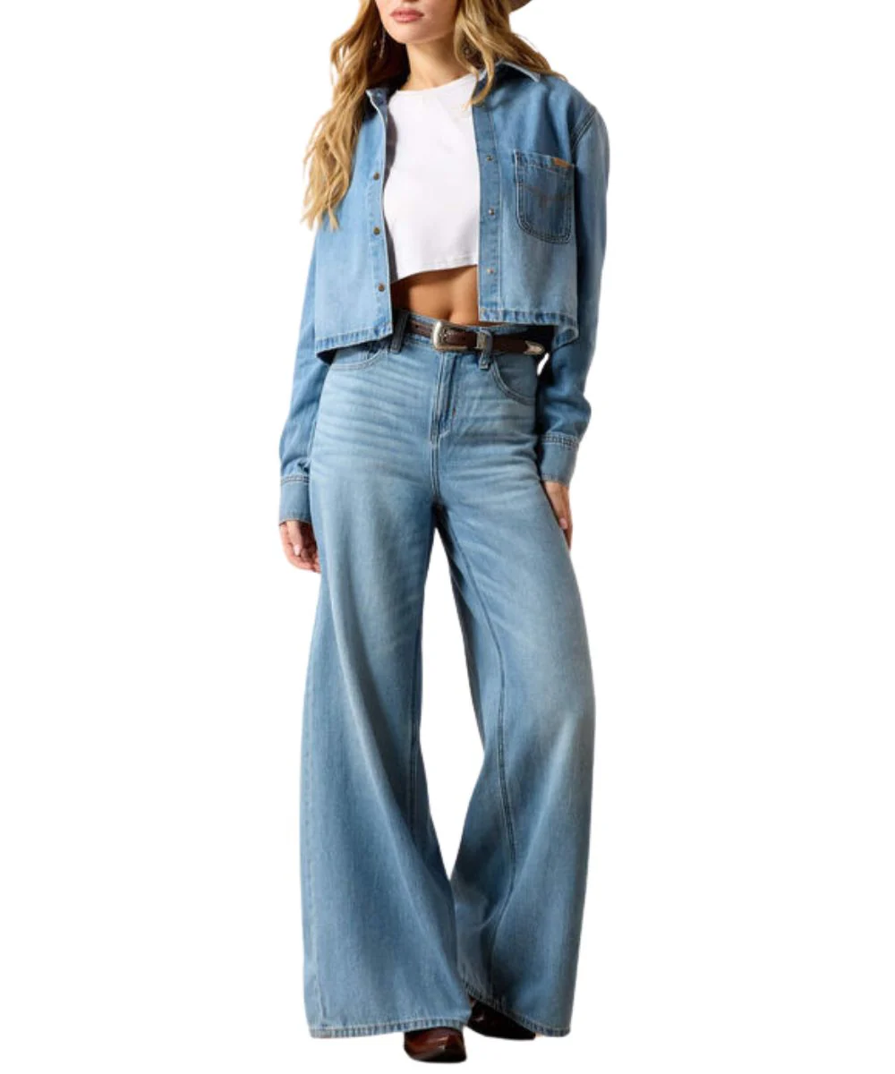 Ariat Women's Cropped Comfort Snap Shirt - Image 5