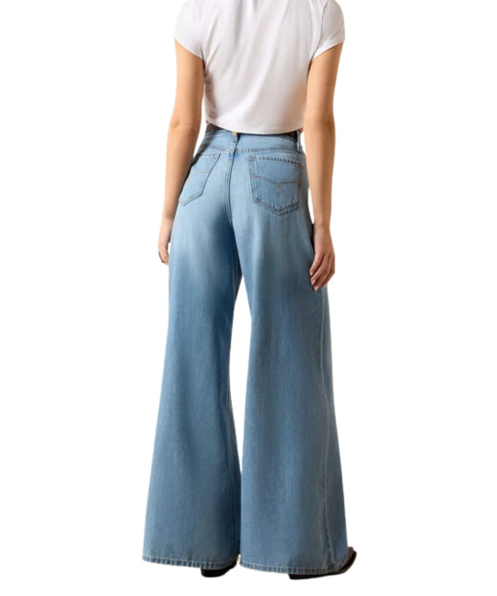 Ariat Women's Calamity Comfort Wide Leg Jean - Image 2