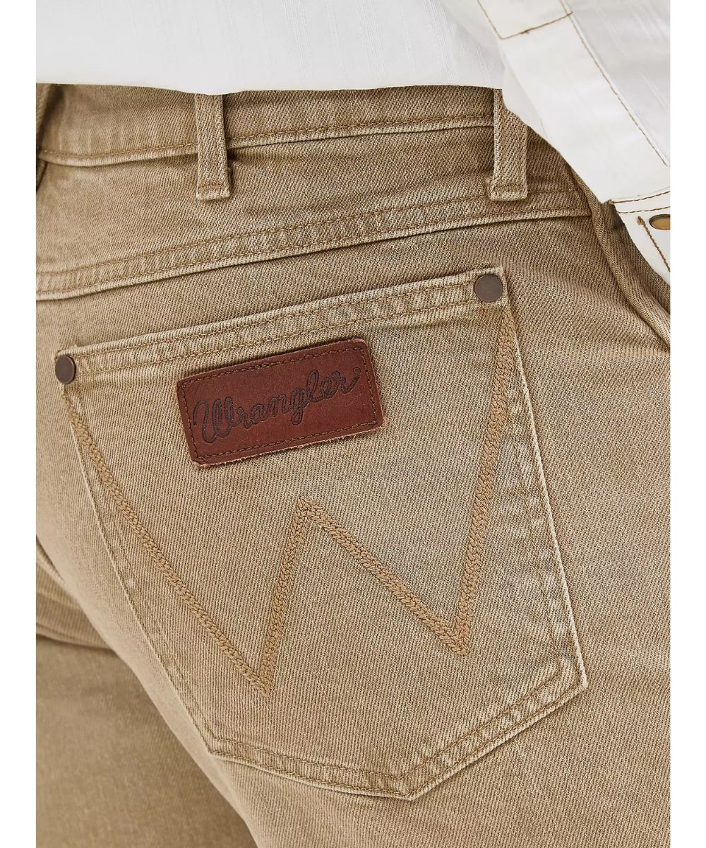 Wrangler Men's Retro Slim Straight Jean - Image 4