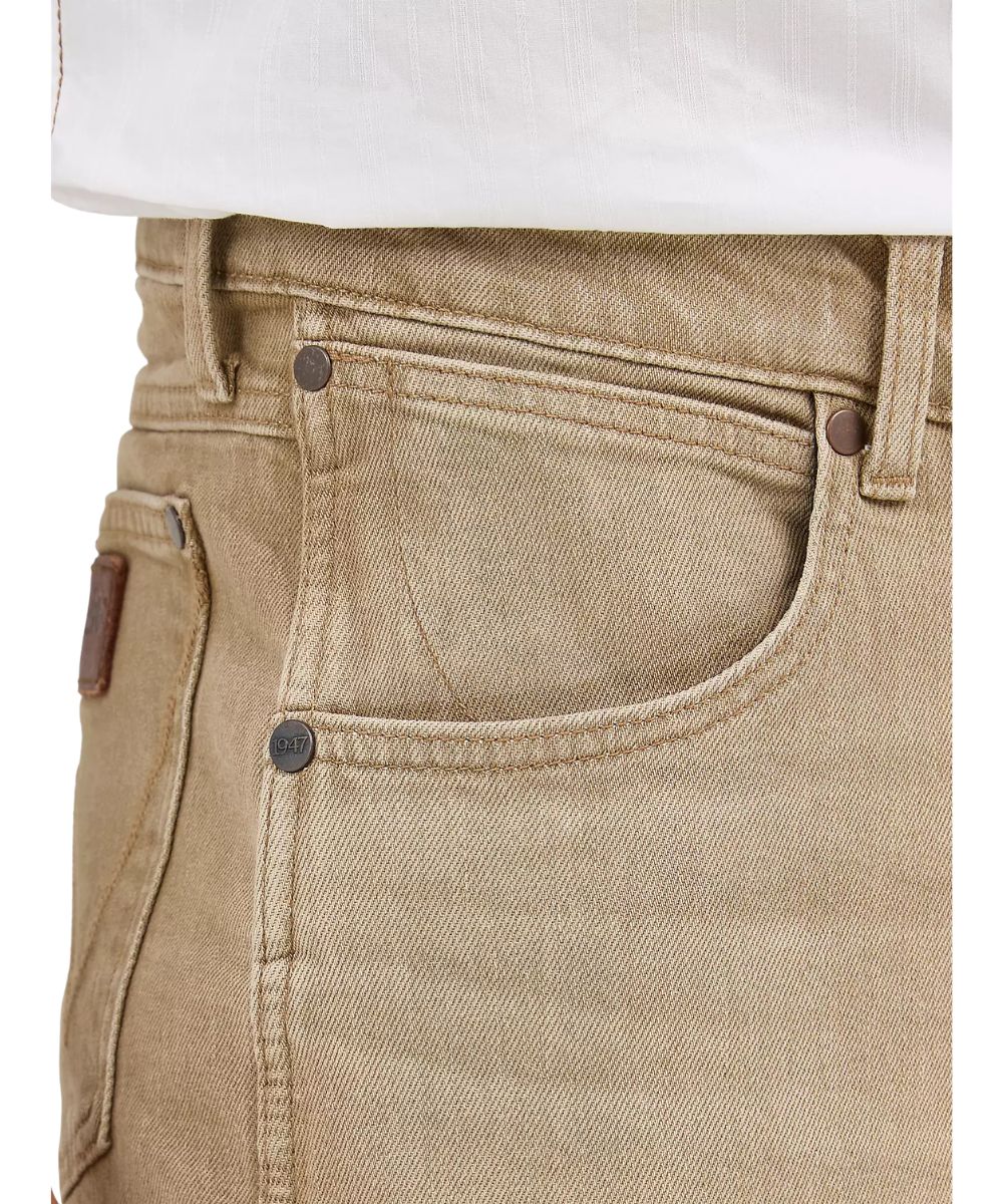 Wrangler Men's Retro Slim Straight Jean - Image 5