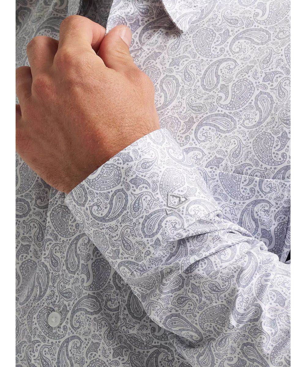 Wrangler Men's Cody Johnson Button Down Shirt - Image 4