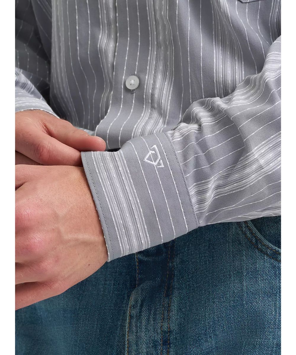 Wrangler Men's Cody Johnson Button Down Shirt - Image 4