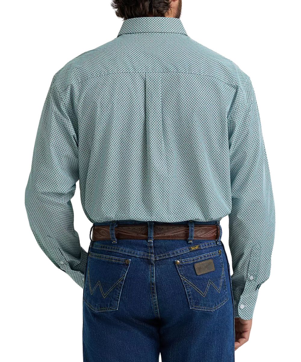 Wrangler Men's George Strait Button Down Shirt - Image 2