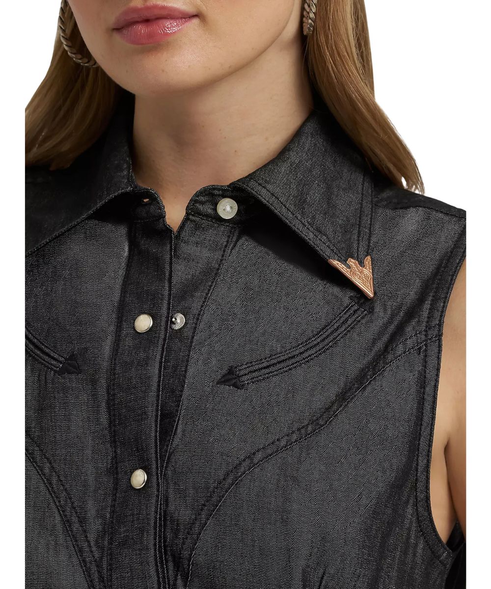 Wrangler Women's Lainey Wilson Denim Snap Shirt - Image 3