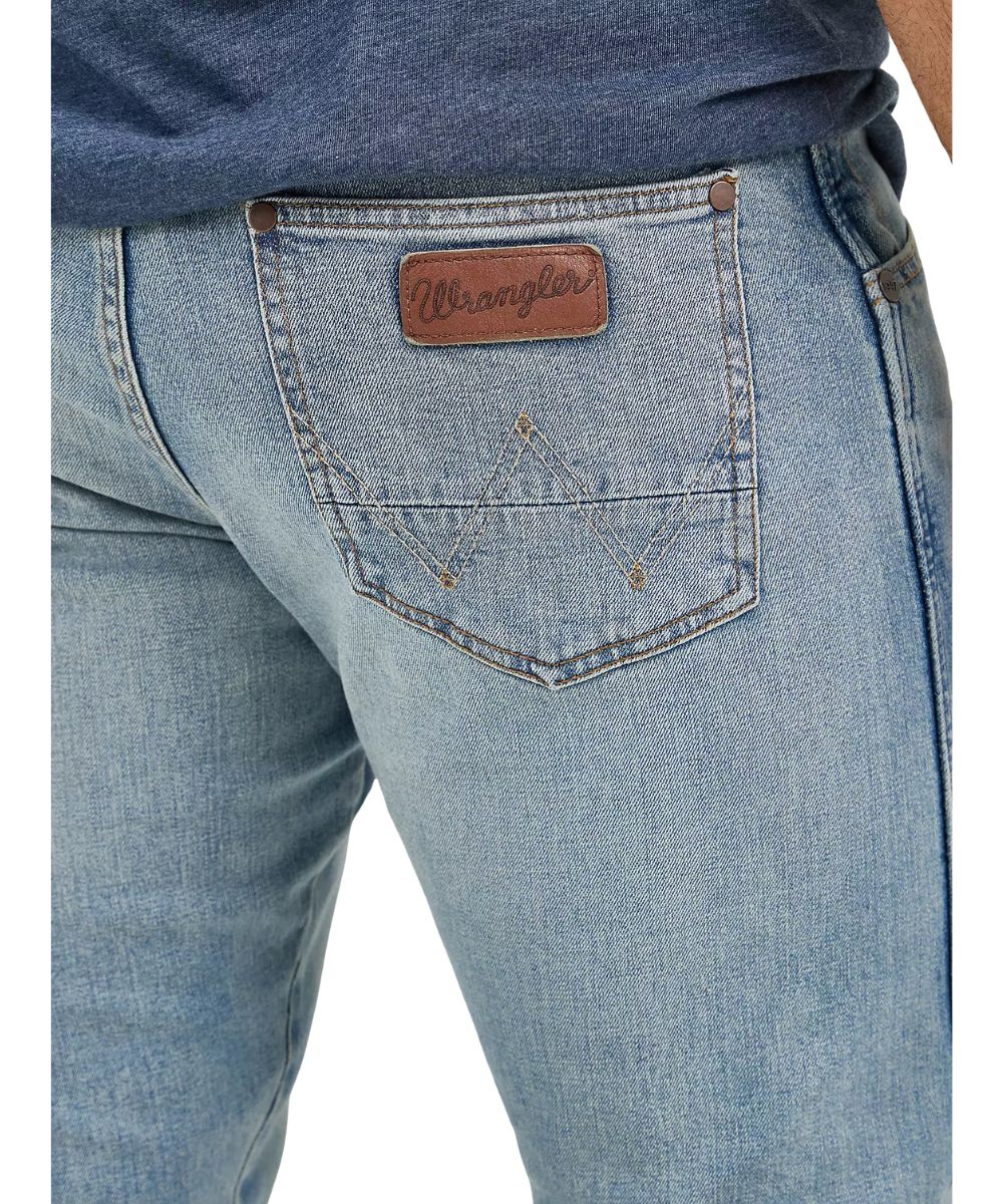Wrangler Men's Retro Slim Boot Cut Jean - Image 4