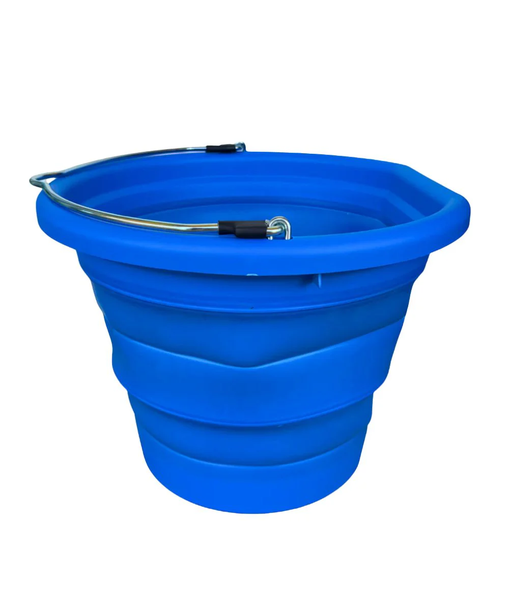 Boss Equine Collapsible Boss Bucket - Image 2