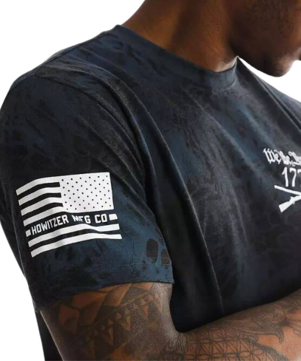 Howitzer Men's We Will Defend Graphic T-Shirt - Image 2