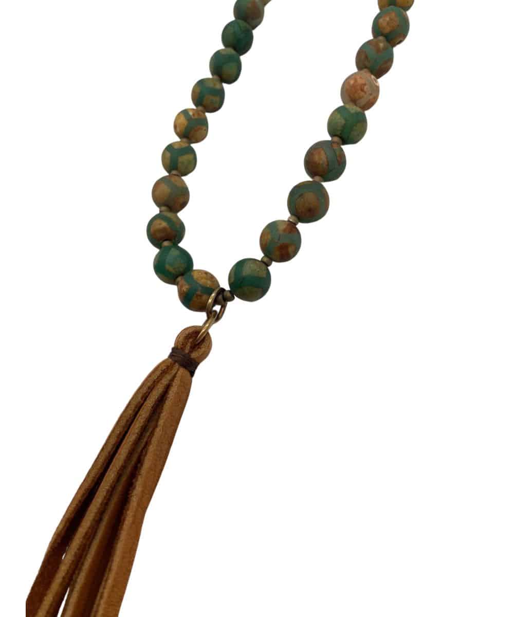 J. Forks Women's Agate Necklace - Image 2