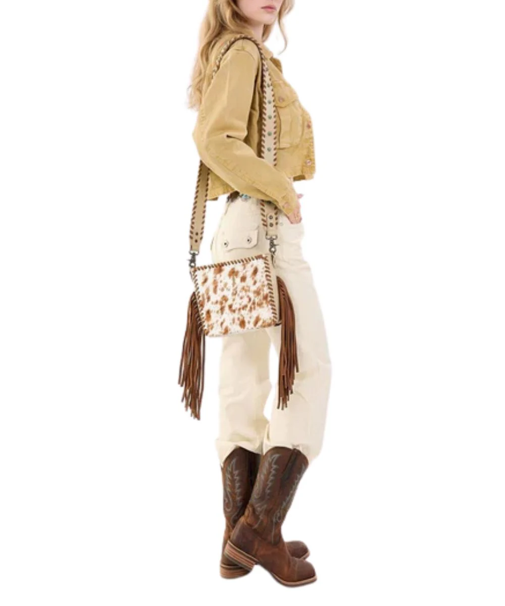 Montana West Women's Trinity Ranch Cowhide Crossbody Bag - Image 4