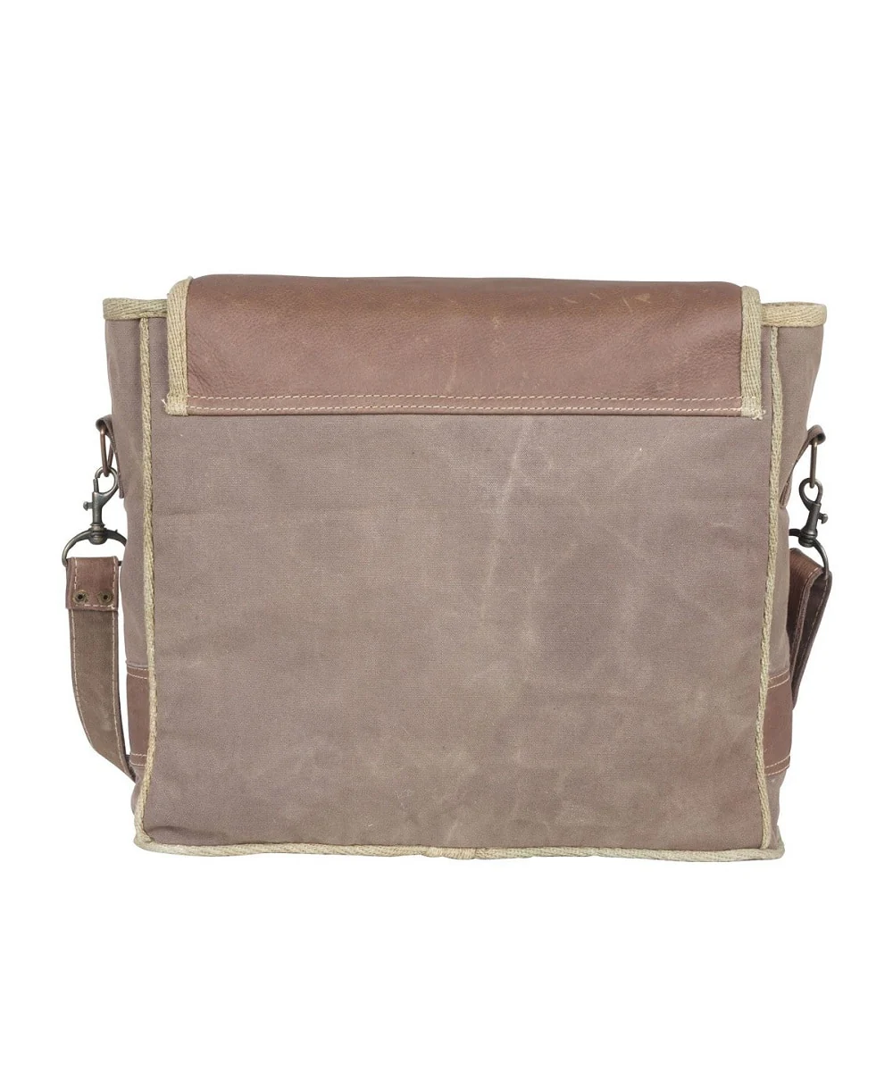 Myra Bags Women's Eutony Messenger Bag - Image 2
