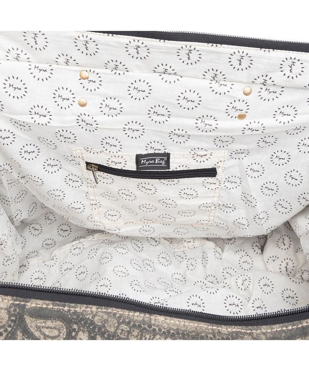 Myra Bags Women's Carmela Weekender Bag - Image 3