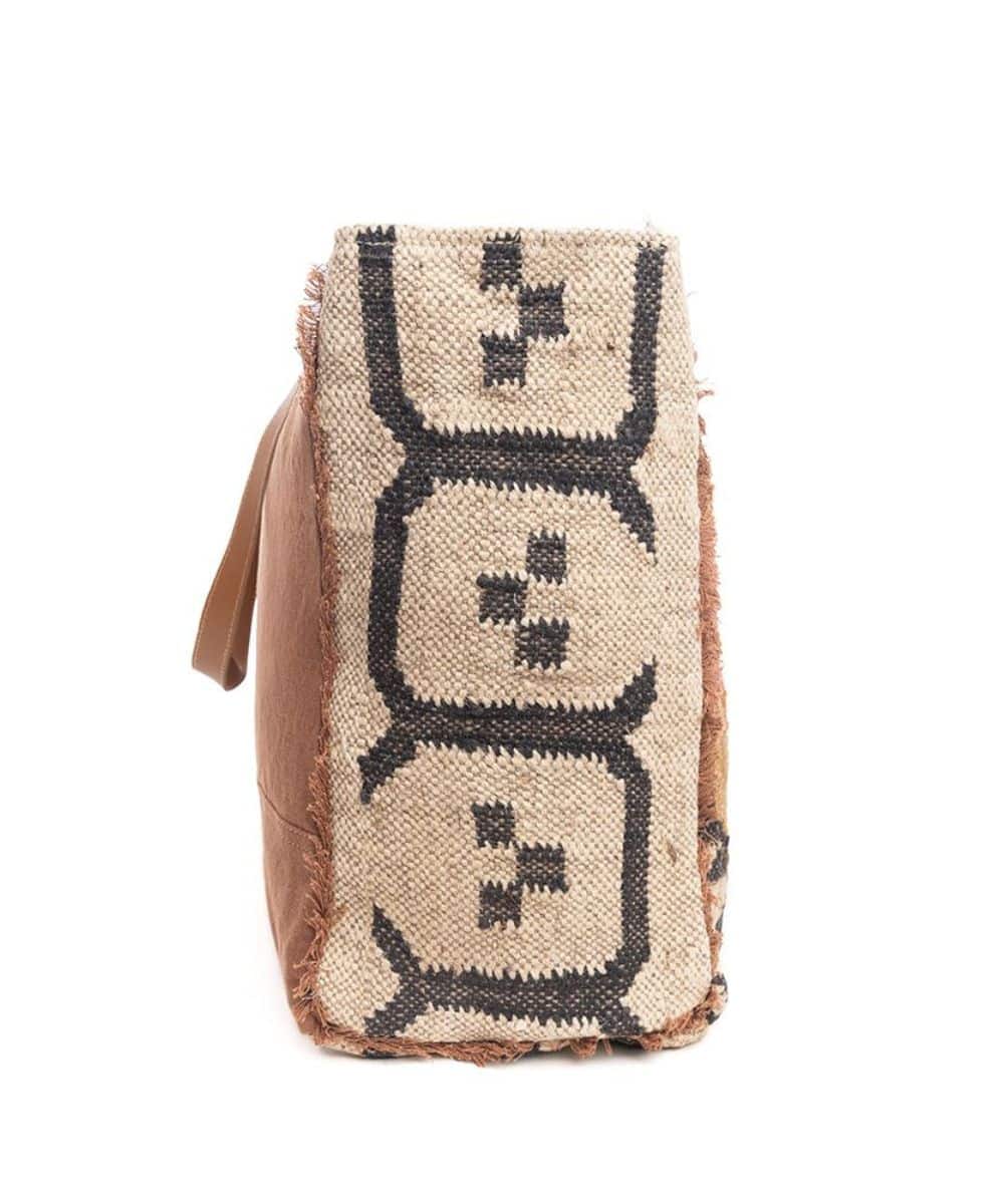 Myra Bags Women's Kaliko Hill Weekender Bag - Image 3