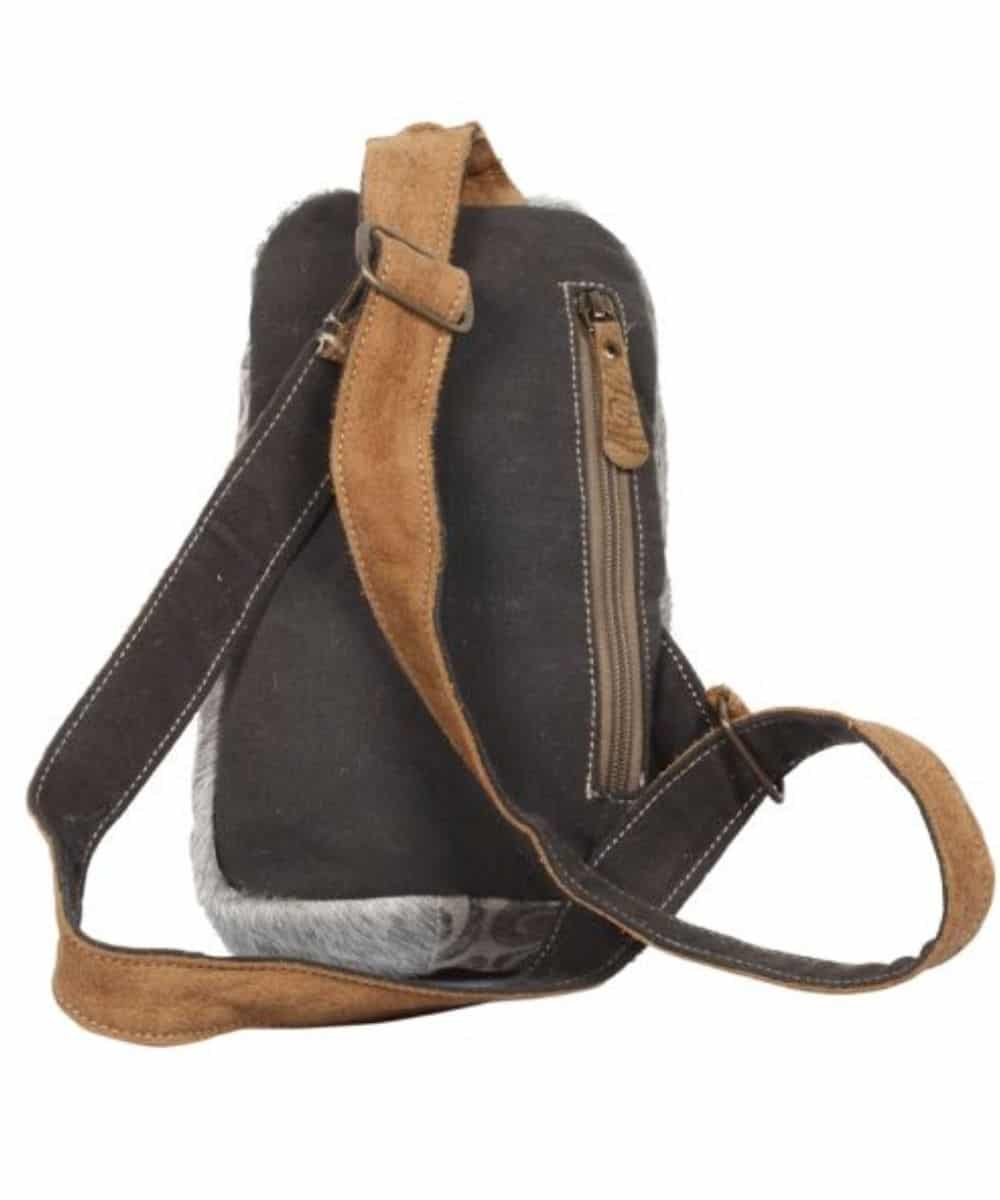 Myra Bags Women's Top Zipper Fanny Pack - Image 2