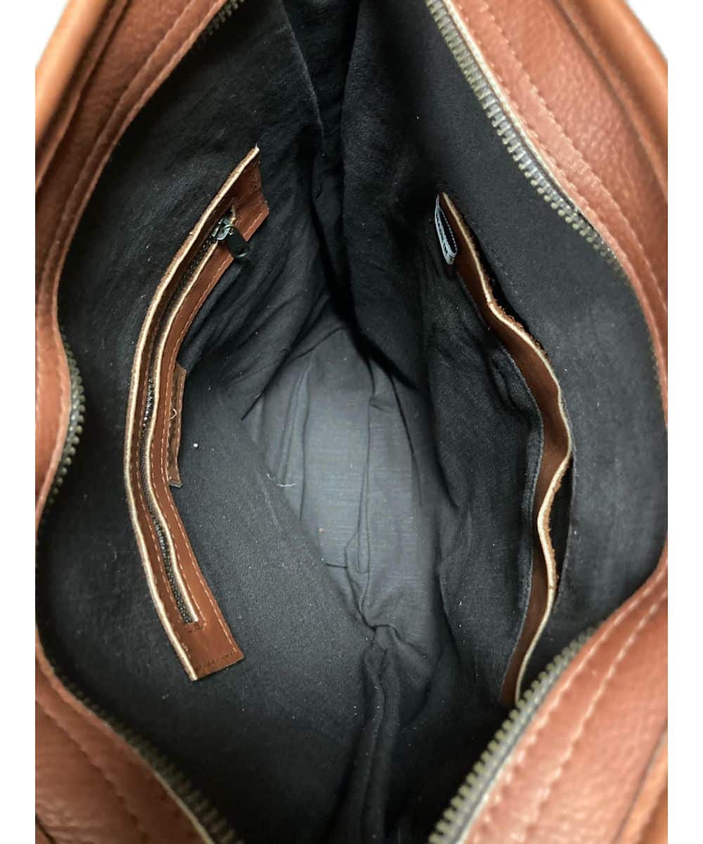 Pranee Women's Lena Crossbody Purse - Image 3