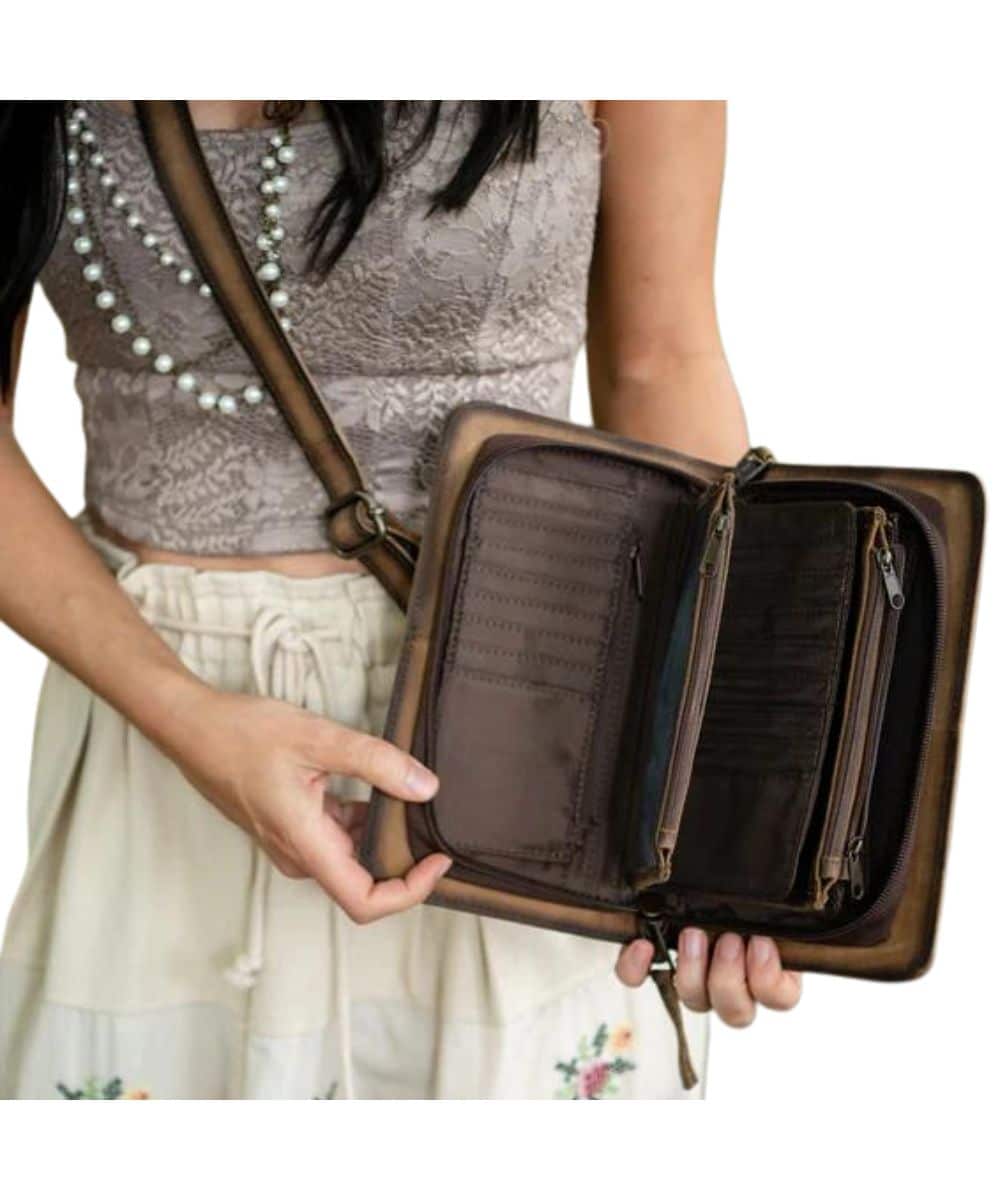 STS Women's Baroness Evie Organizer - Image 4