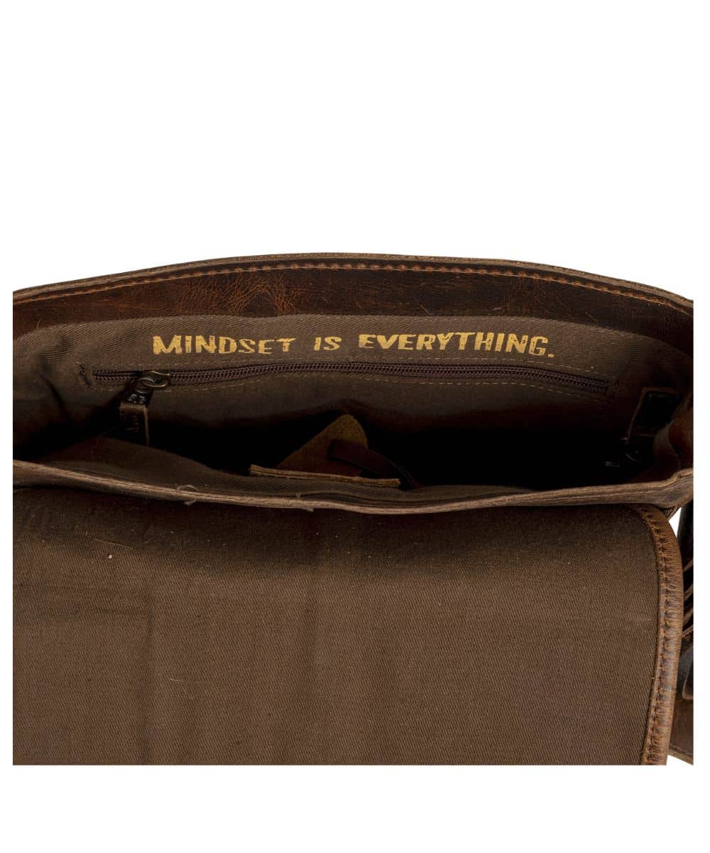 STS Women's Della Crossbody Purse - Image 4