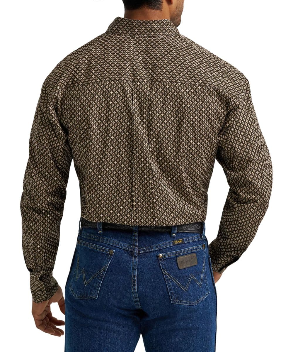 Wrangler Men's George Strait Button Down Shirt - Image 2