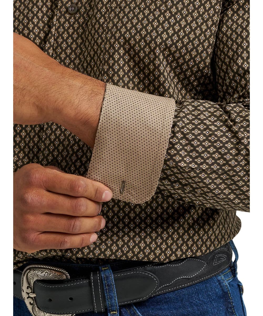 Wrangler Men's George Strait Button Down Shirt - Image 3