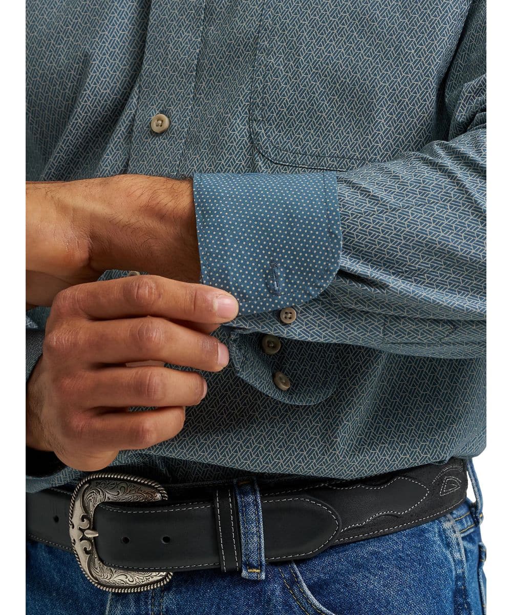 Wrangler Men's George Strait Button Down Shirt - Image 3
