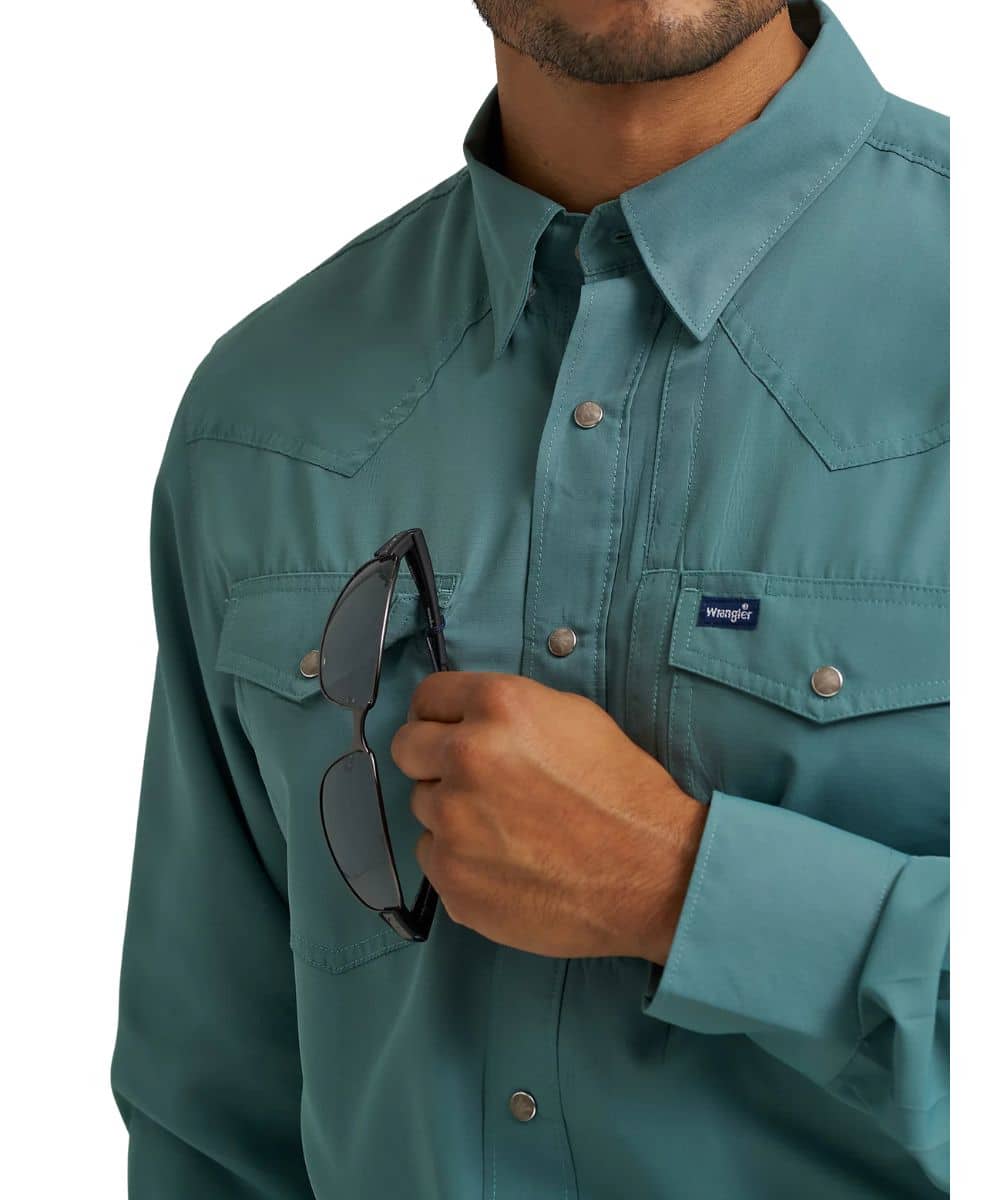 Wrangler Men's Performance Snap Shirt - Image 4
