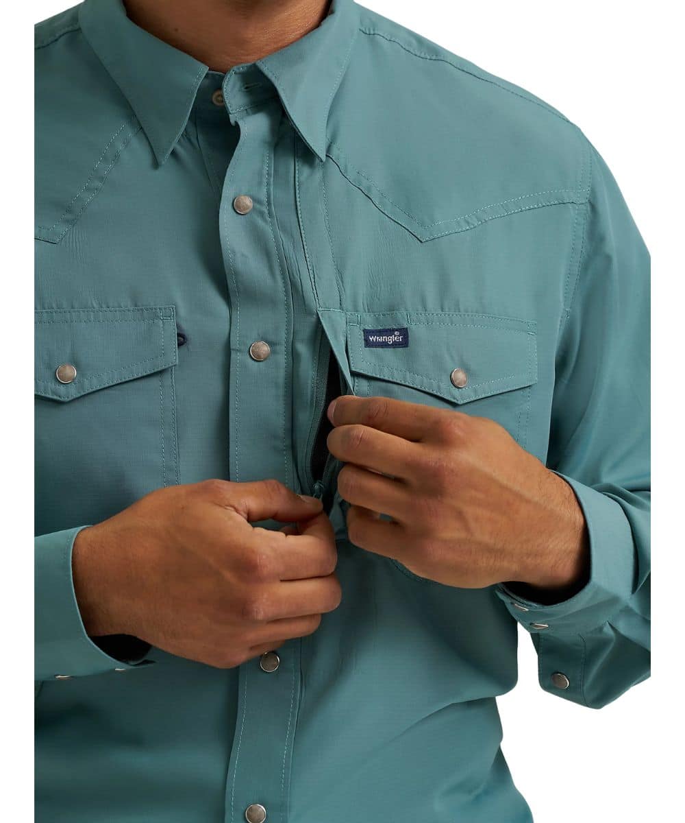 Wrangler Men's Performance Snap Shirt - Image 5