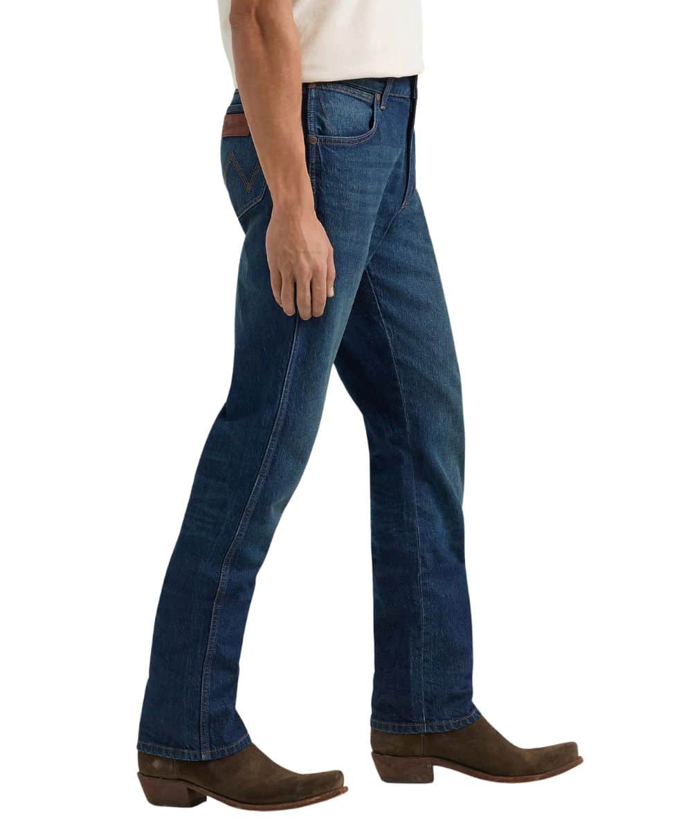 Wrangler Men's Retro Straight Jean - Image 3