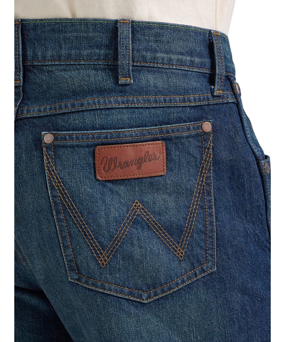 Wrangler Men's Retro Straight Jean - Image 4