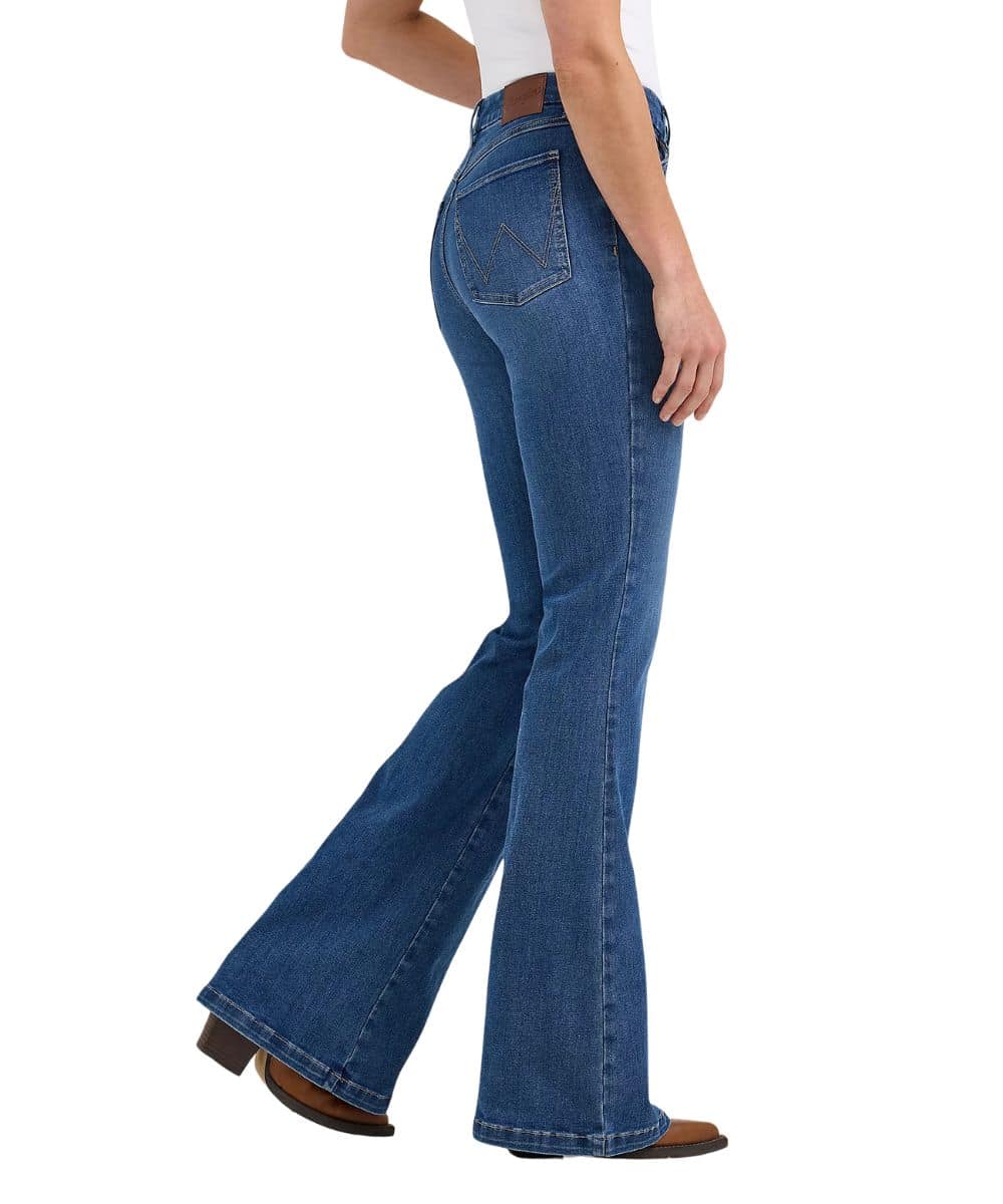 Wrangler Women's Bespoke Flare Jean - Image 3