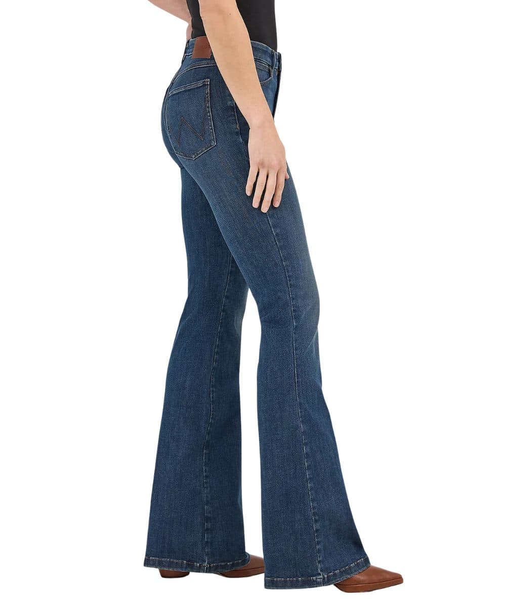 Wrangler Women's Bespoke Flare Jean - Image 3