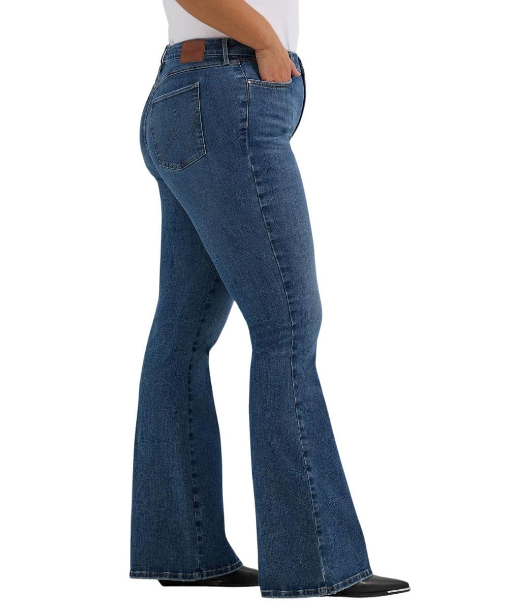Wrangler Women's Bespoke Flare Jean - Image 3
