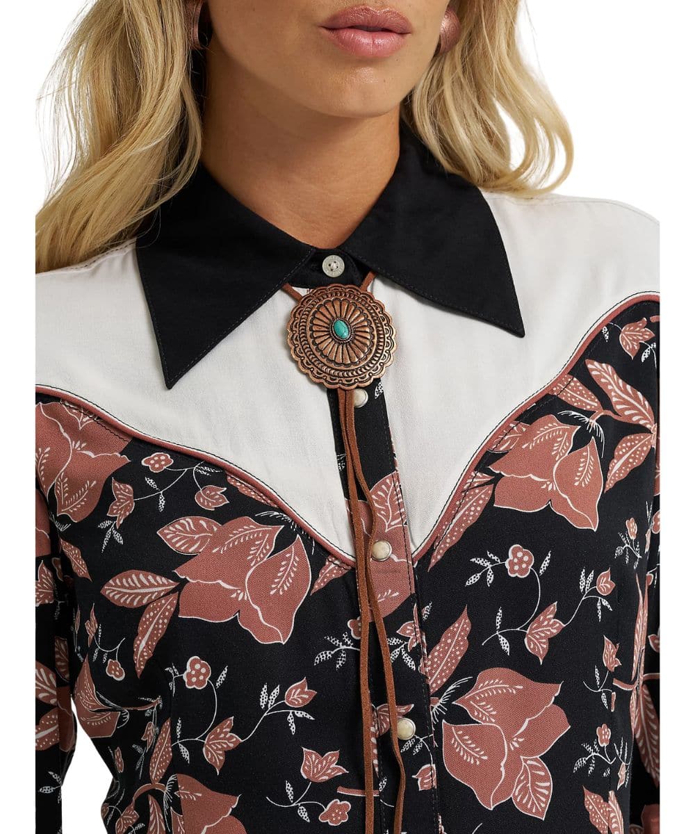 Wrangler Women's Lainey Wilson Floral Snap Shirt - Image 3