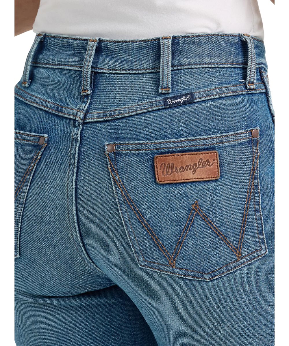 Wrangler Women's Retro Bailey Flare Jean - Image 4