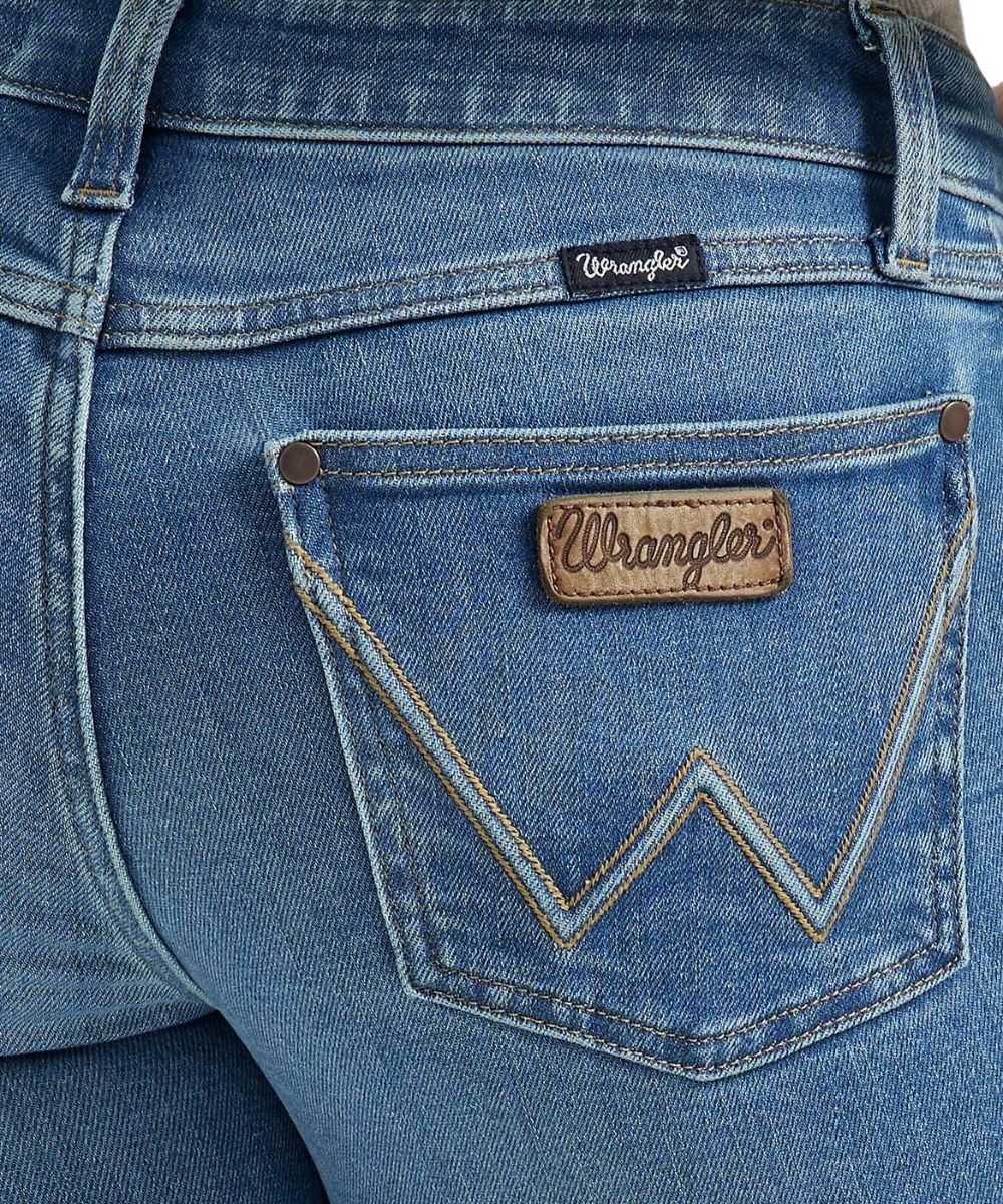 Wrangler Women's Retro Mae Eva Trouser Jean - Image 5